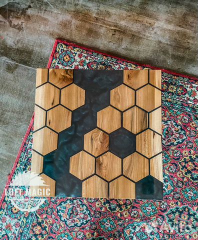 Стол-соты из слэба карагача Black Wood Hexagon Стол-соты из слэба карагача Black Wood Hexagon