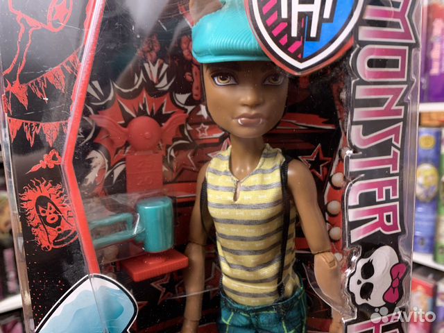 Клод Вульф скарнивол Монстр Хай кукла в коробке Клод Вульф скарнивол Монстр Хай кукла в коробке