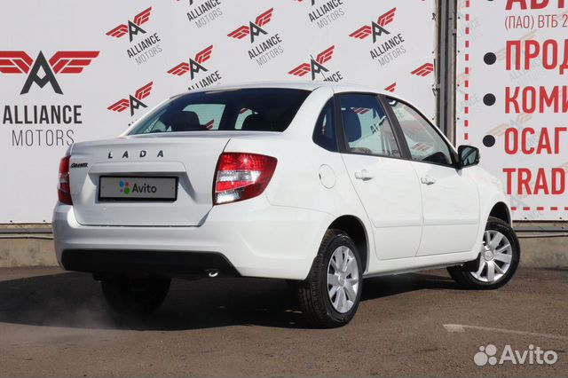 LADA Granta 1.6 AT, 2020, 10 км