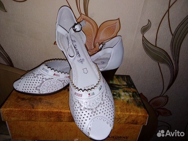 Босоножки женские р 40 новые Босоножки женские р 40 новые
