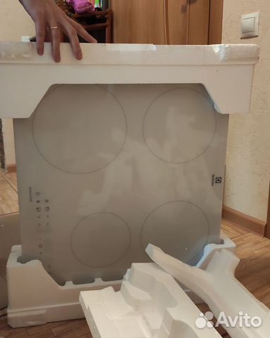 Индукционная варочная панель Electrolux IPE 6440