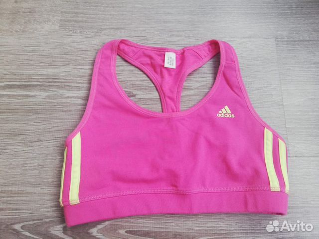 Спортивные топики Adidas