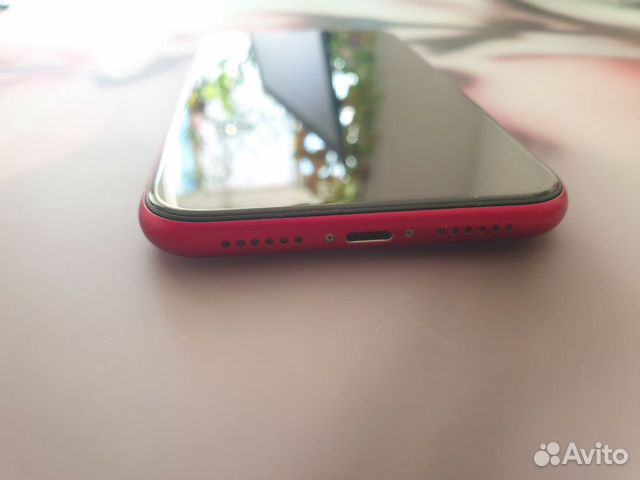 iPhone XR RED 64 GB iPhone XR RED 64 GB