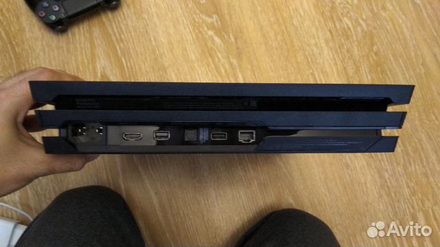 Sony PS4 pro 1Tb Sony PS4 pro 1Tb
