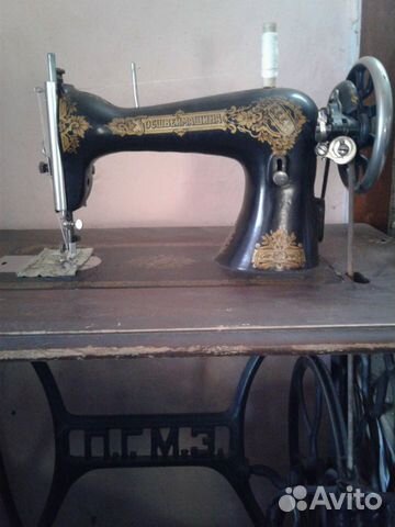 Швейная машина