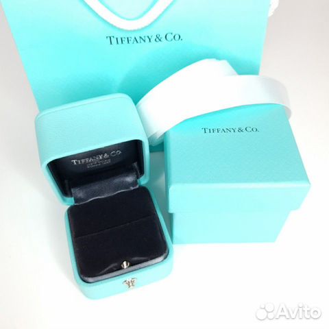 Коробка Tiffany & Co для кольца оригинал Коробка Tiffany & Co для кольца оригинал