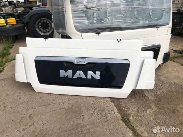 Капот MAN TGX 81611106098