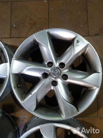 Диски бу оригинал R18 P на Nissan