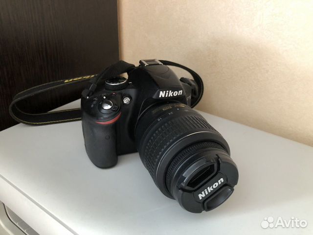 Зеркальный фотоаппарат Nikon D3200 Зеркальный фотоаппарат Nikon D3200