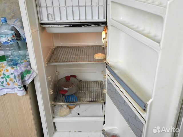 Холодильник Холодильник