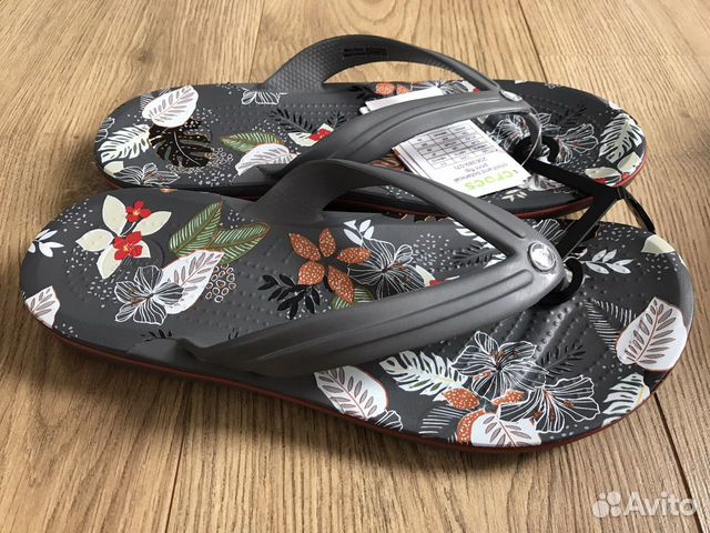 Crocs новые шлёпанцы Botanical, 40