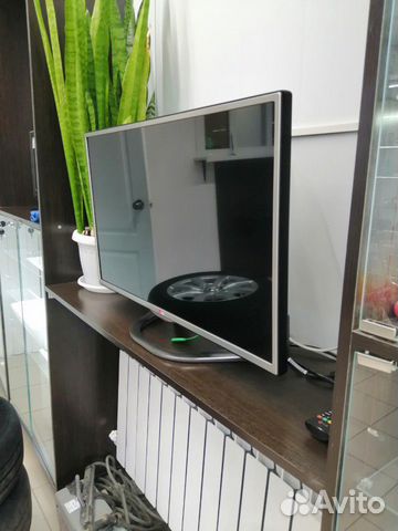 Телевизор LG 32 smart