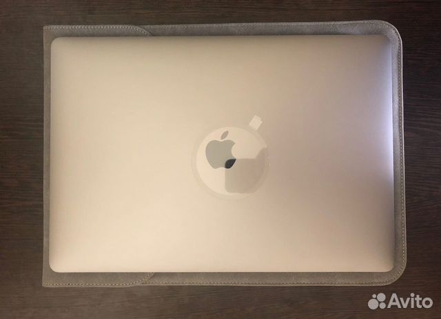 MacBook Pro 15 2016 2.6GHz/16GB/256SSD/Новый акб