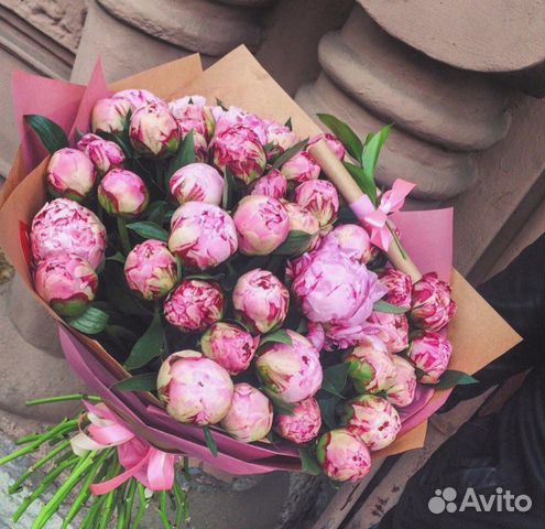 Букеты пионов