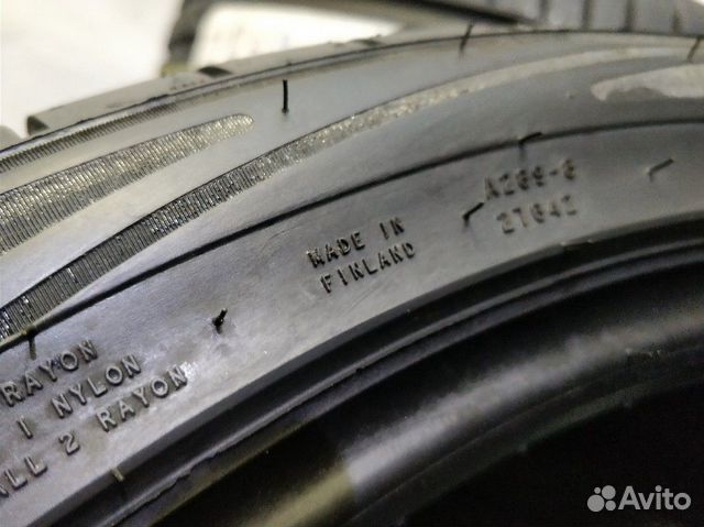 Летние шины R19 245 40 19 Nokian новые