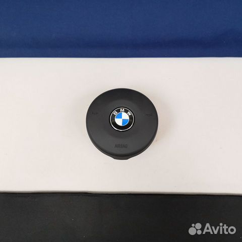 Крышка подушки безопасности руля BMW X6 F16 черная Крышка подушки безопасности руля BMW X6 F16 черная