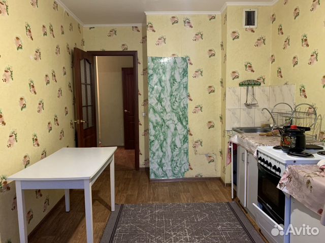 1-к квартира, 40 м², 1/3 эт.