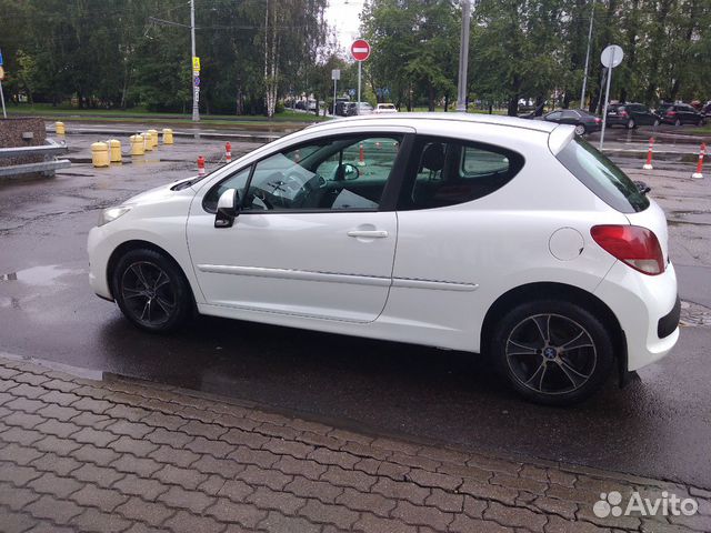 Peugeot 207 1.4 AMT, 2010, 180 000 км Peugeot 207 1.4 AMT, 2010, 180 000 км