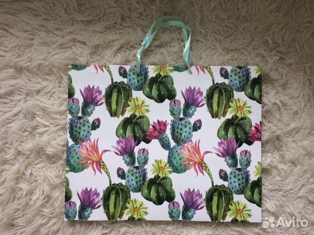 Пакет подарочный новый, большой