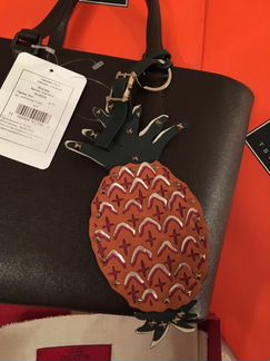 Новая подвеска для сумки Valentino (оригинал)