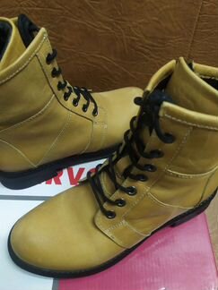 Ботинки демисезонные женские 37 размер