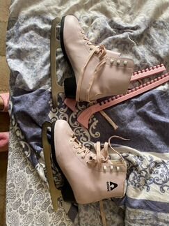 Коньки фигурные