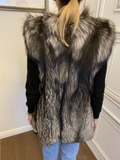 Жилет меховой песец
