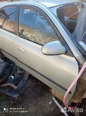 Дверь передняя правая Hyundai Elantra