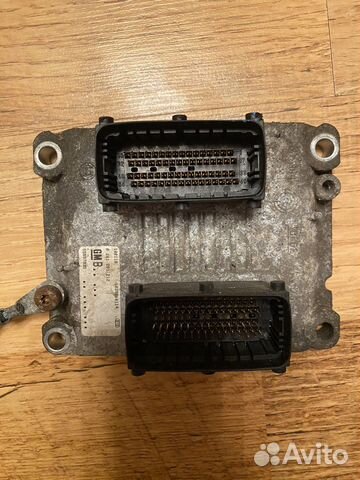 Блок управления двигателем