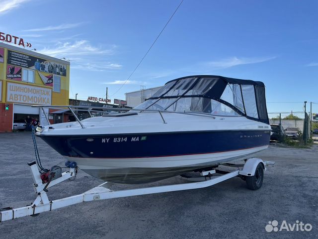 Катер Bayliner 210 CU