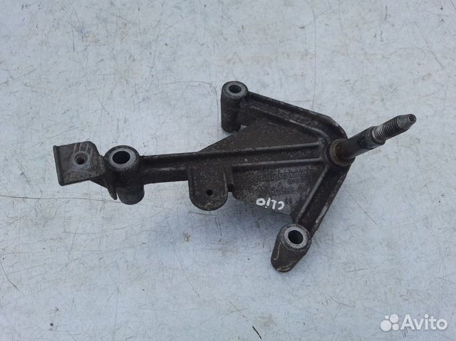 Кронштейн кпп Renault Clio 2 Symbol 1998 2008