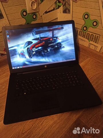 Огромный HP 17.3