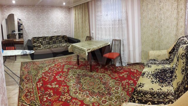 2-к. квартира, 40 м², 1/2 эт.