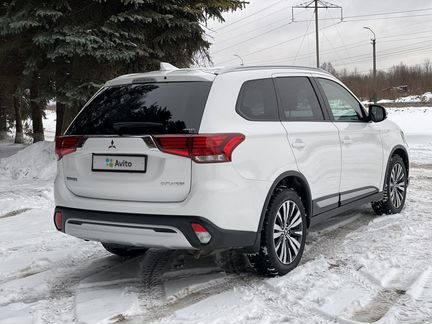 Mitsubishi Outlander 2.0 CVT, 2020, 27 000 км