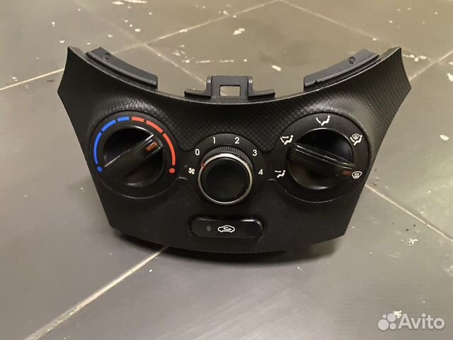 Блок управления Hyundai (черн. Коробочка )