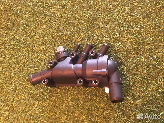 Корпус термостата с термостатом Форд Фокус 1 новый