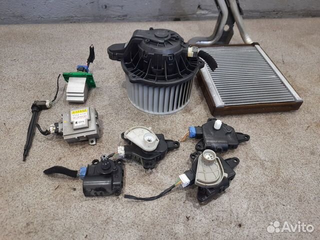 Элементы печки (моторчики) для KIA Optima 3 TF