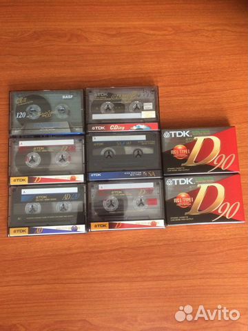 Аудиокассеты в ассортименте