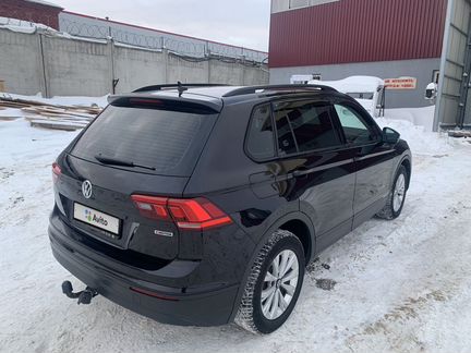 Volkswagen Tiguan 1.4 МТ, 2018, битый, 340 000 км