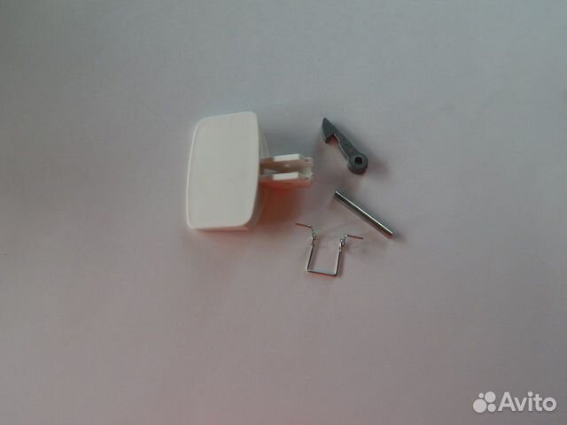 Ручка люка стиральной машины Indesit арт C00035766