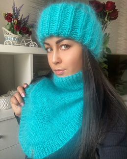 Вязаные шапки, варежки, шарфы, снуды