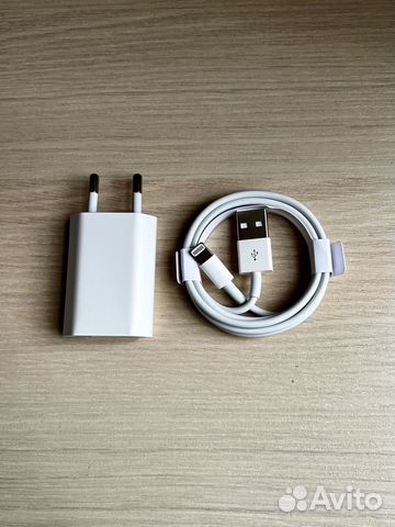 Зарядка для Apple iPhone 5W новая