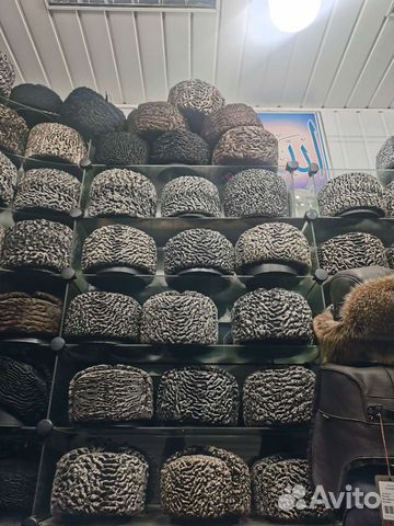 Каракулевая шапка
