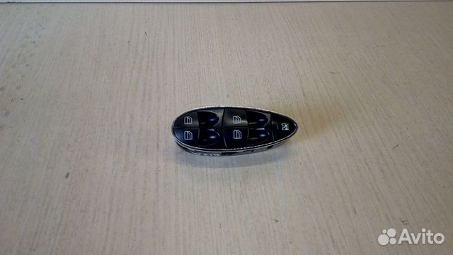 Блок стеклоподъемников Mercedes-Benz CLS W219