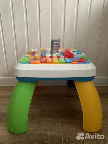 Детский развивающий столик fisher price