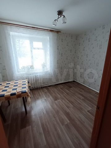 3-к. квартира, 47 м², 1/2 эт.