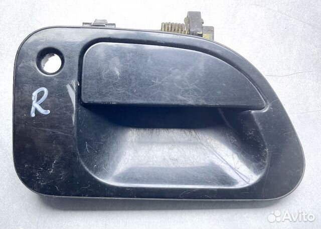 Мицубиси Ручка наружняя передней двери Прав