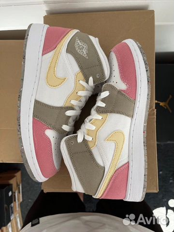 Nike air jordan 1 mid pastel