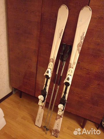 Горные лыжи и ботинки женские