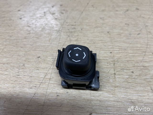 Джойстик управ-я рулевой колонки Toyota Camry 75